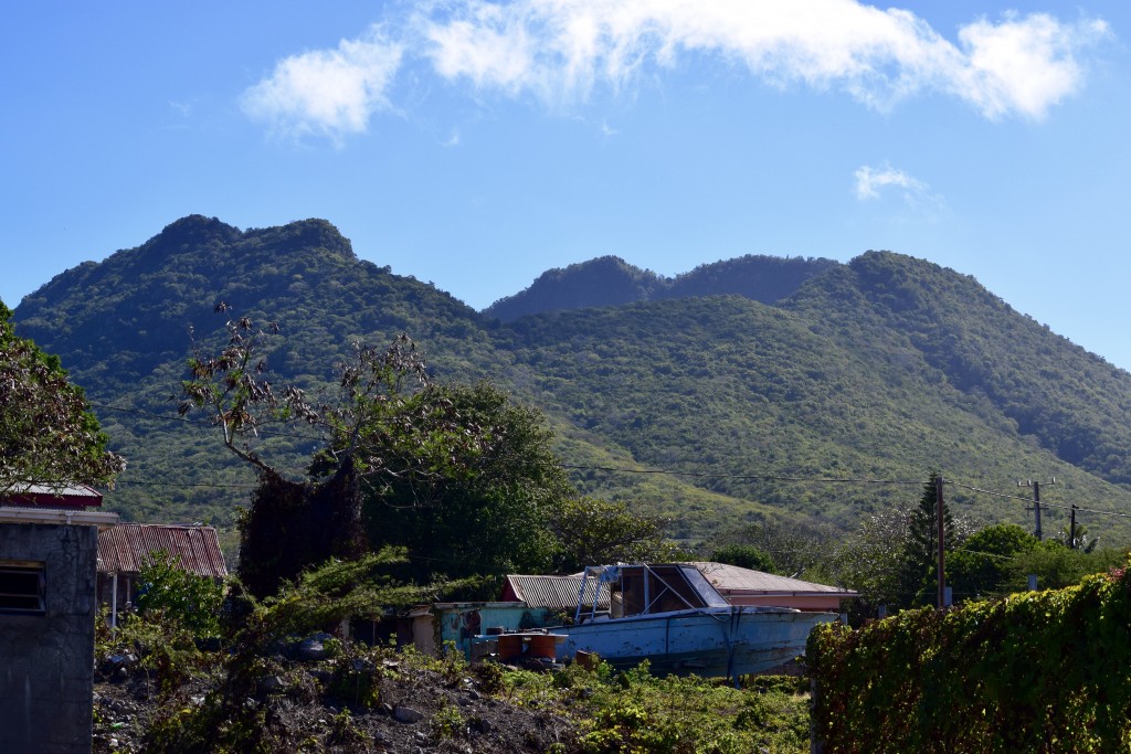 Hike to the Quill volcano